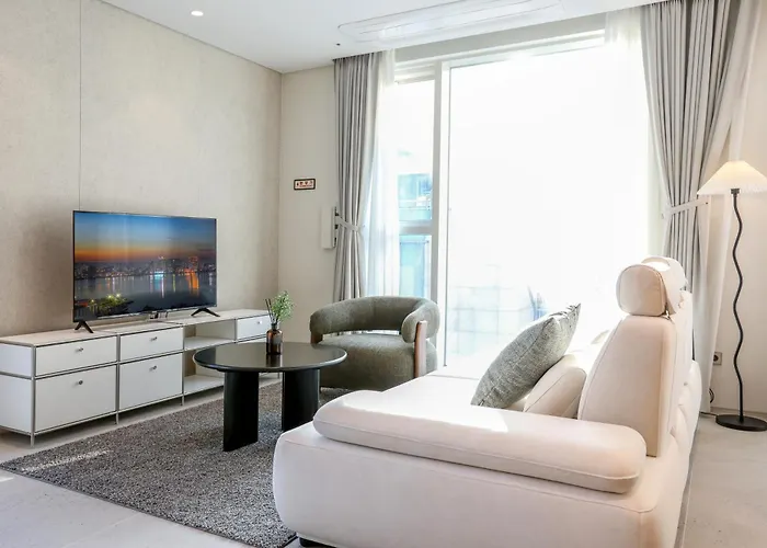 Asty 242 Serviced Aparthotel 4*
