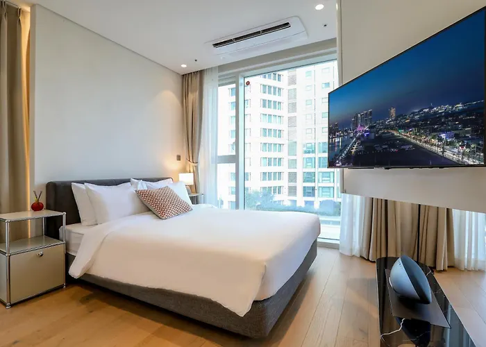 Aparthotel Asty 242 Serviced 4*