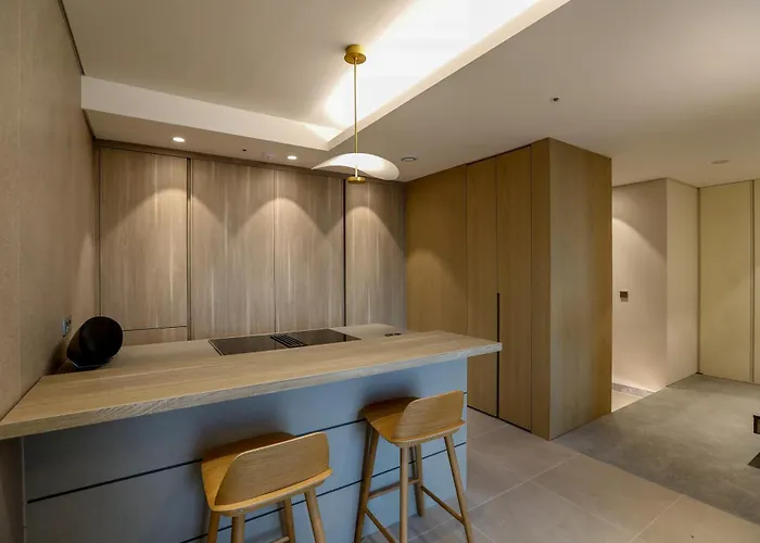 Asty 242 Serviced Aparthotel 4*