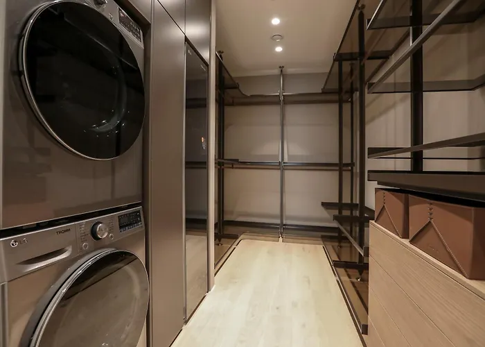 Asty 242 Serviced Aparthotel 4*